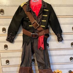 New Pirate Costume